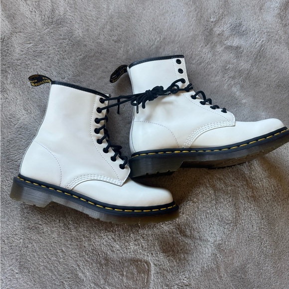 Dr. Martins Women's 1460 Smooth Leather Combat Boots - Picture 3 of 9